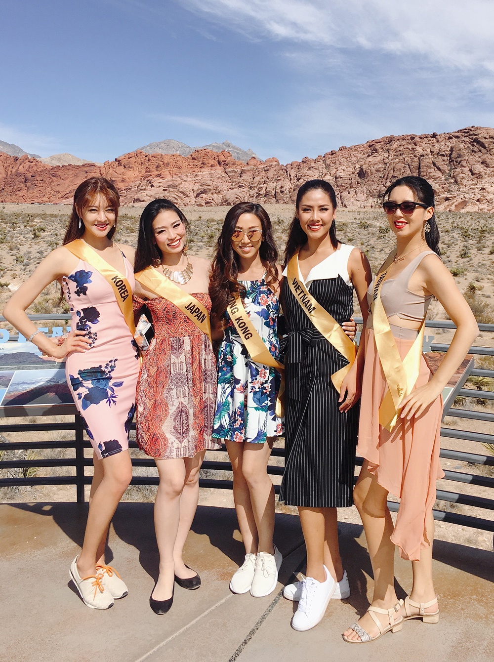 Nguyen Thi Loan tham gia Hoa hau Hoa binh Quoc te anh 7