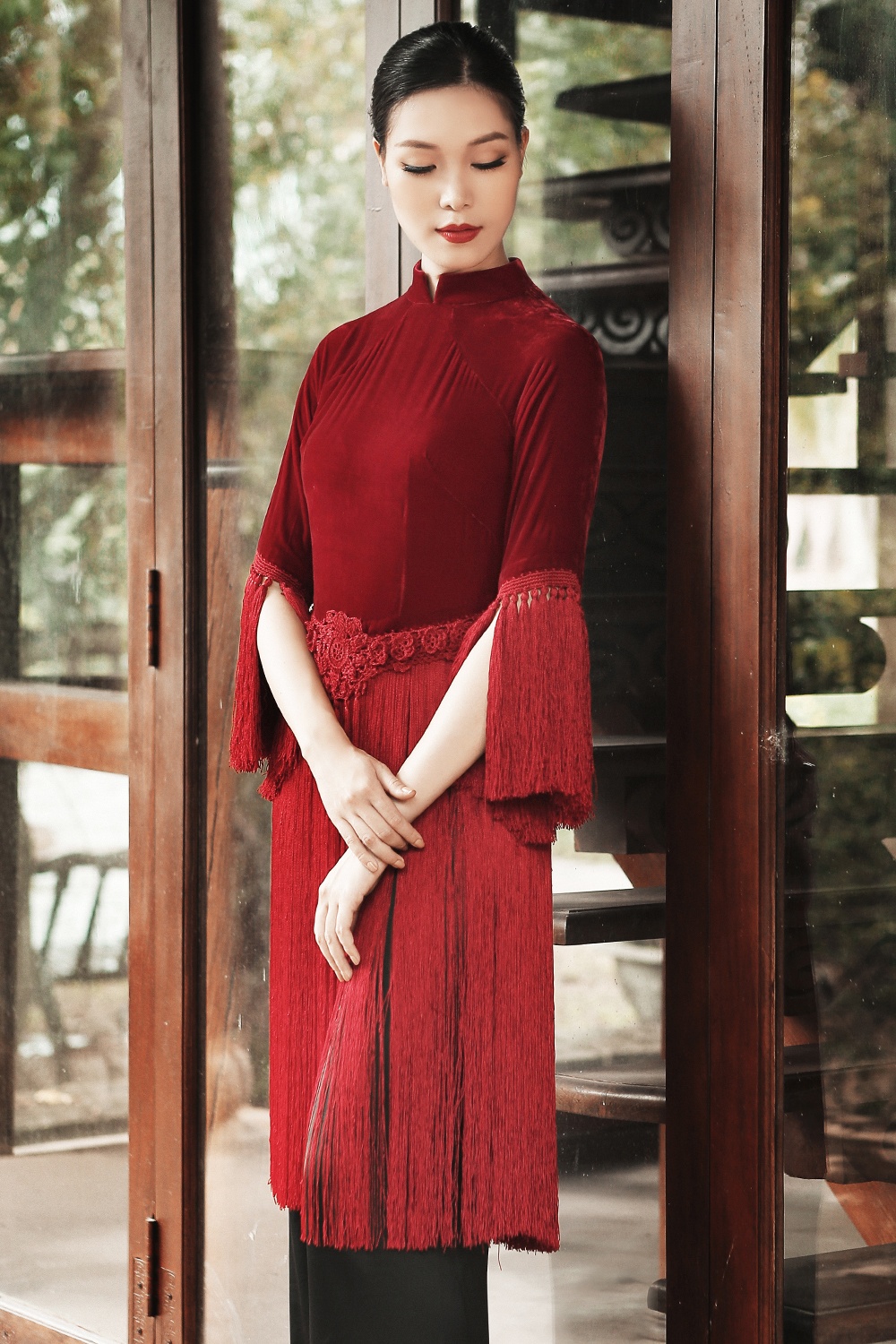 A hau Thien Ly,  Le Hang dien ao dai anh 10