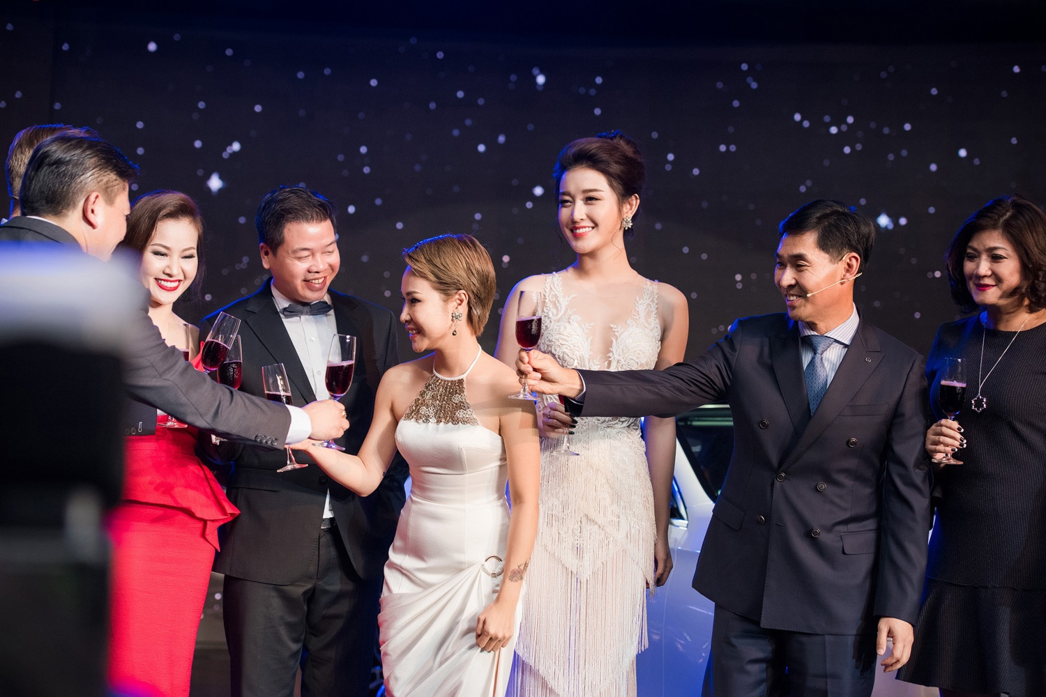 Á hậu Huyền My ở sự kiện ảnh 6 A hau Huyen My o su kien anh 6