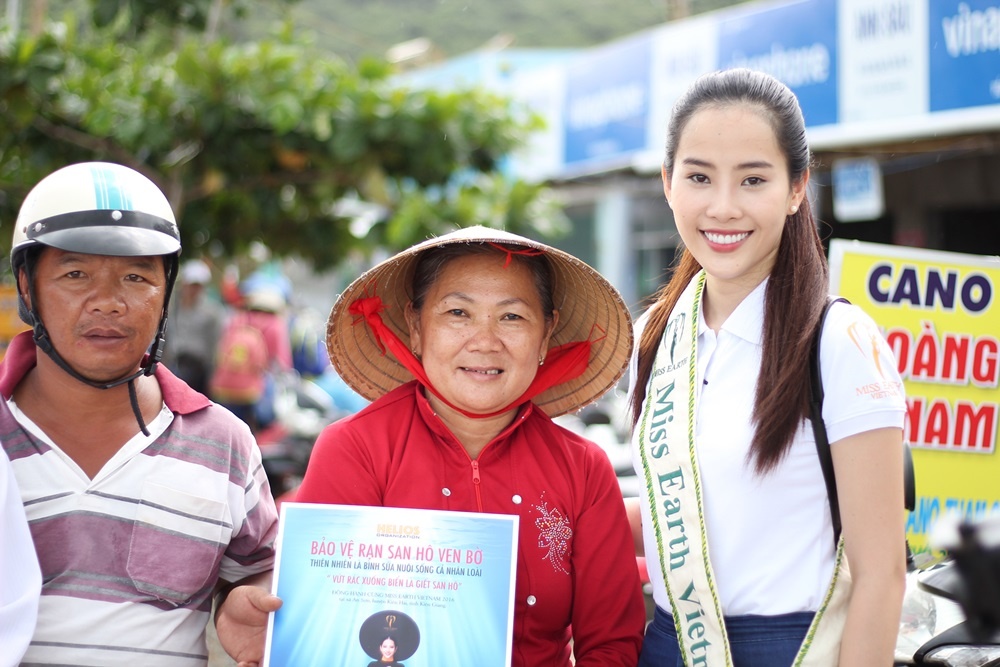 Nam Em keu goi bao ve moi truong va ran san ho hinh anh