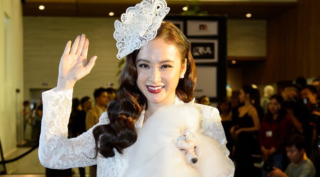 Ky Duyen, Angela Phuong Trinh dan dau top sao dep tuan hinh anh