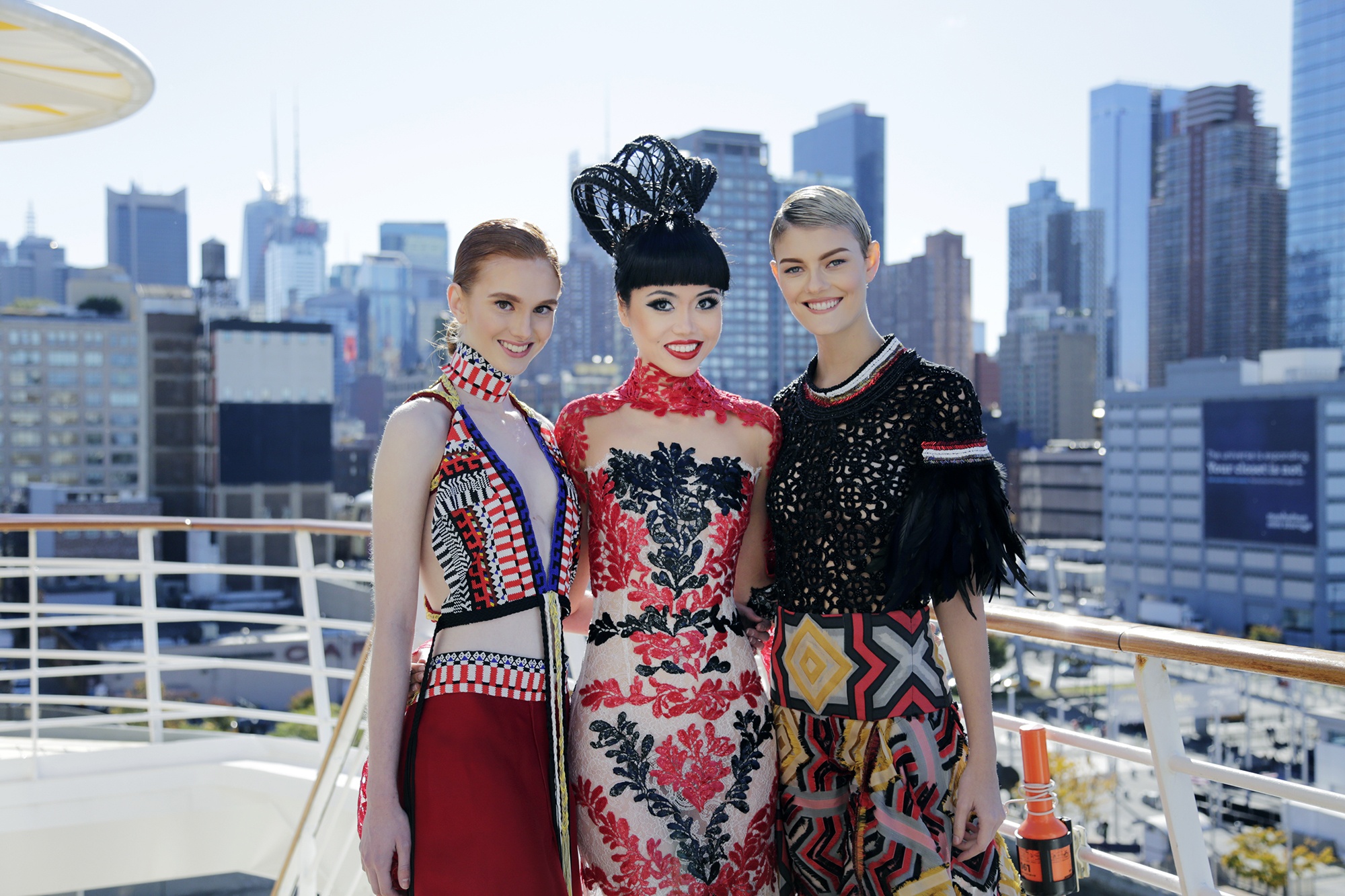 Người mẫu gốc Việt tổ chức show thời trang trên boong tàu ở Mỹ ảnh 2 Nguoi mau goc Viet to chuc show thoi trang tren boong tau o My anh 2