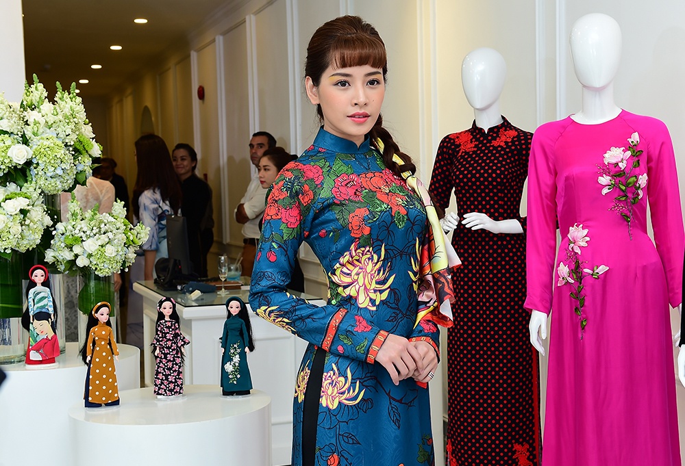 Dan sao Viet ra mat Ao dai House anh 8