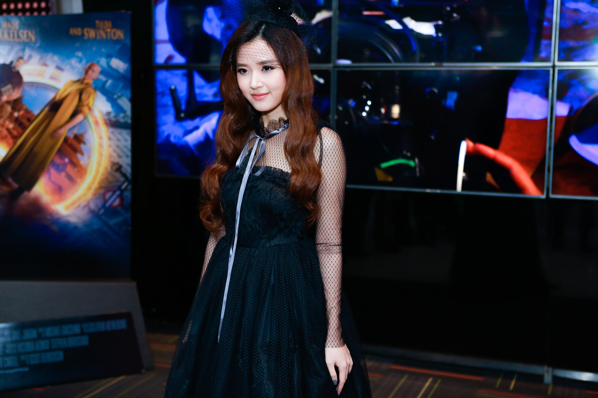 Midu,  Elly Tran rang ro o su kien anh 1