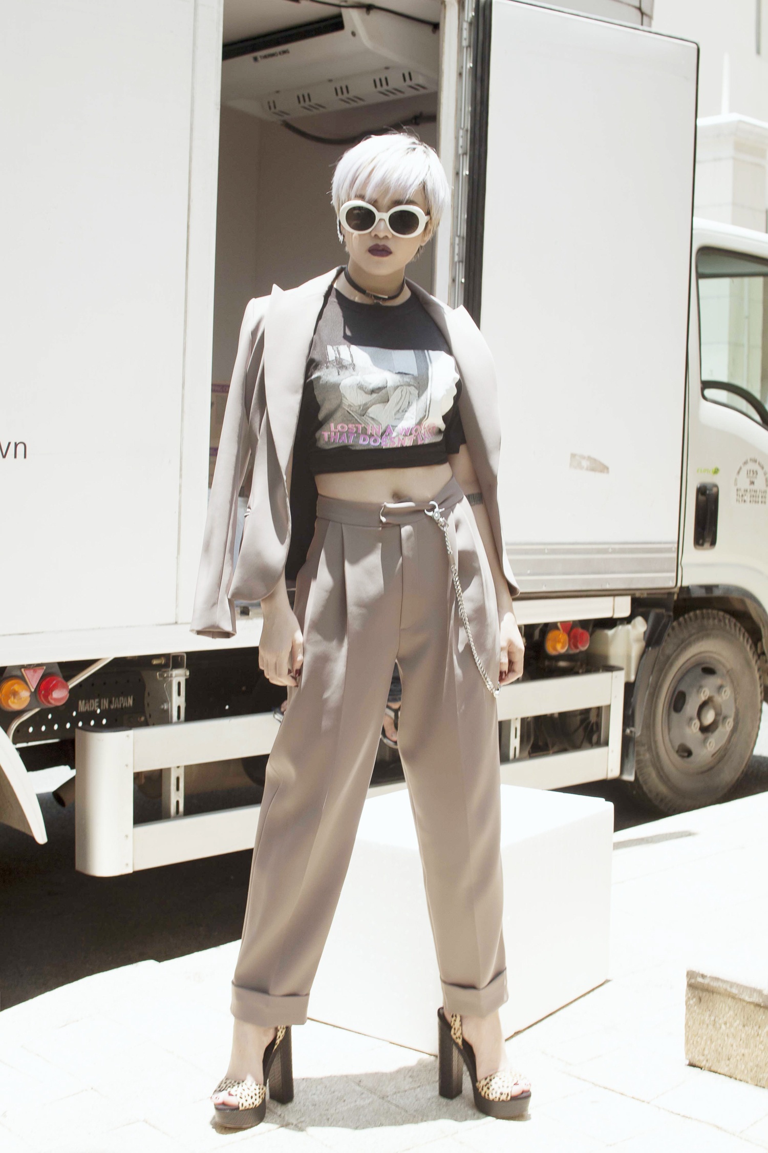 Thieu Bao Tram sanh dieu dao pho anh 6