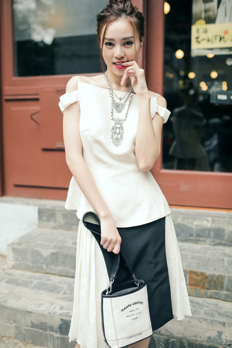 Phong cach thu dong cua Ninh Duong Lan Ngoc anh 6