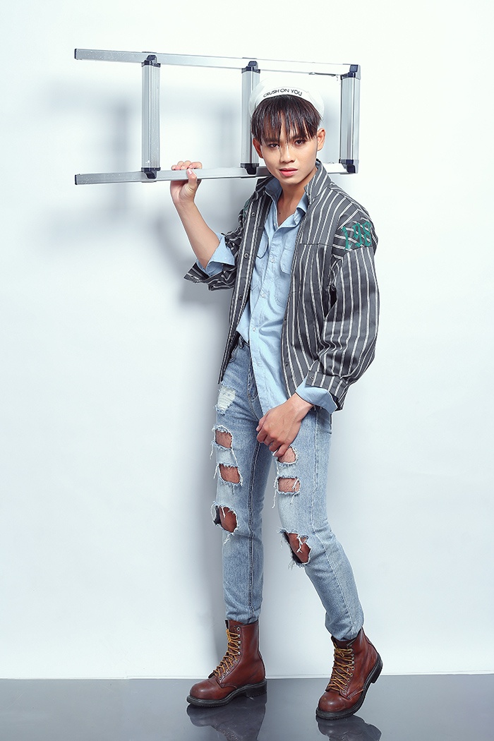 Quan quan Cuoi xuyen Viet ca tinh voi denim anh 4