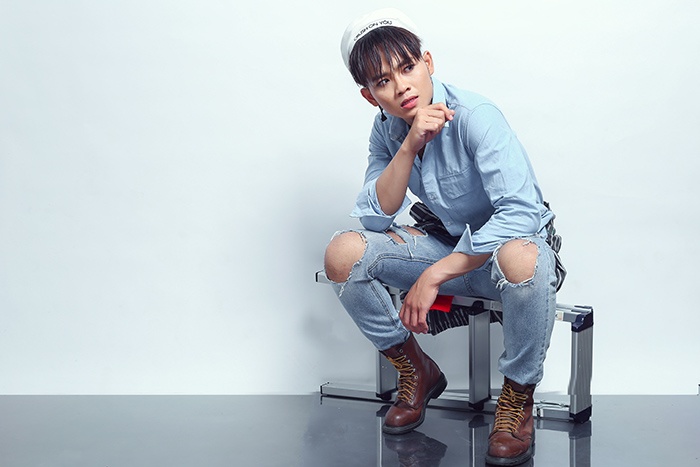 Quan quan Cuoi xuyen Viet ca tinh voi denim anh 5