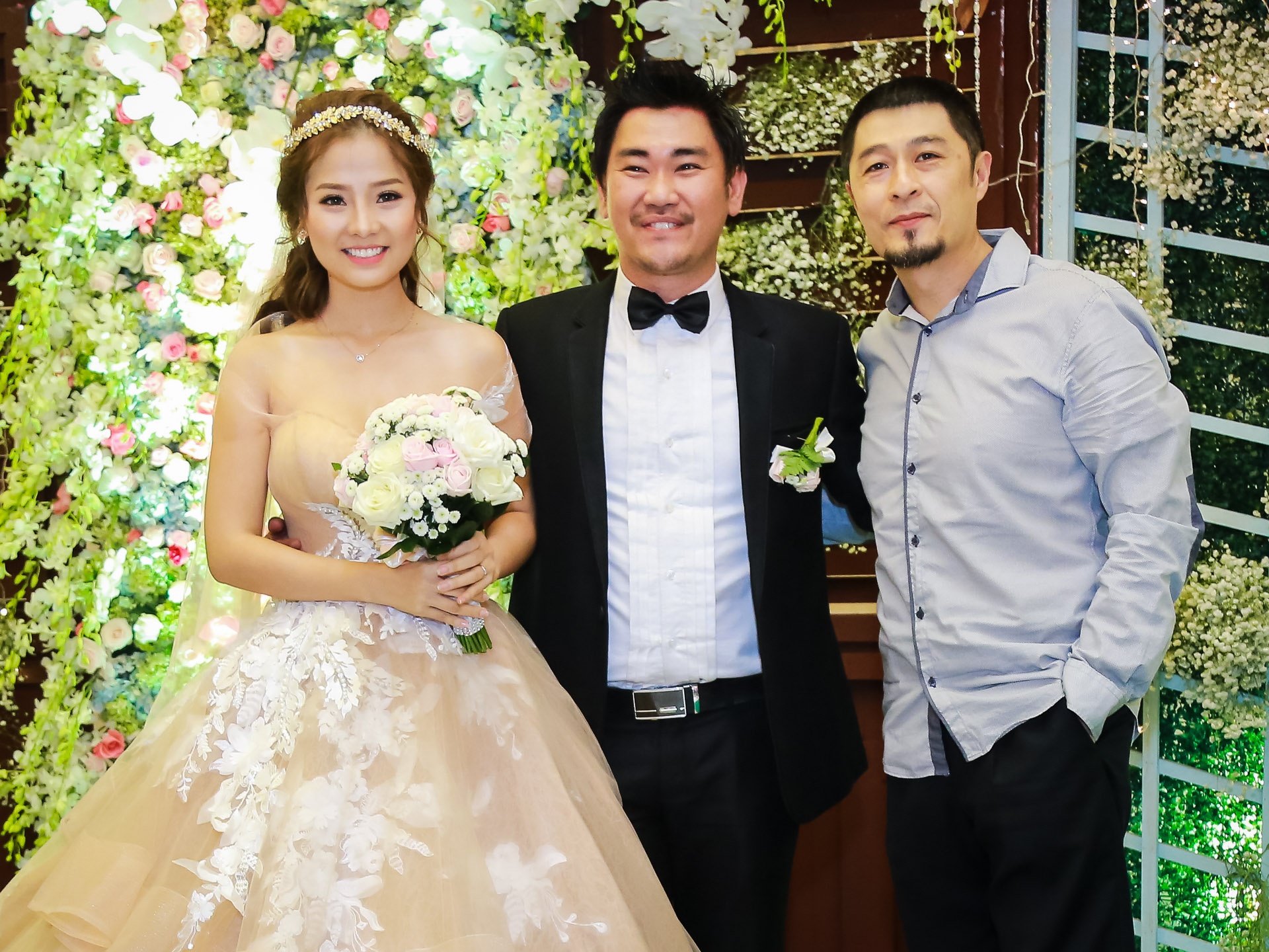 Le cuoi ngap tran sac hoa cua Khanh Hien va hon phu Viet kieu anh 10