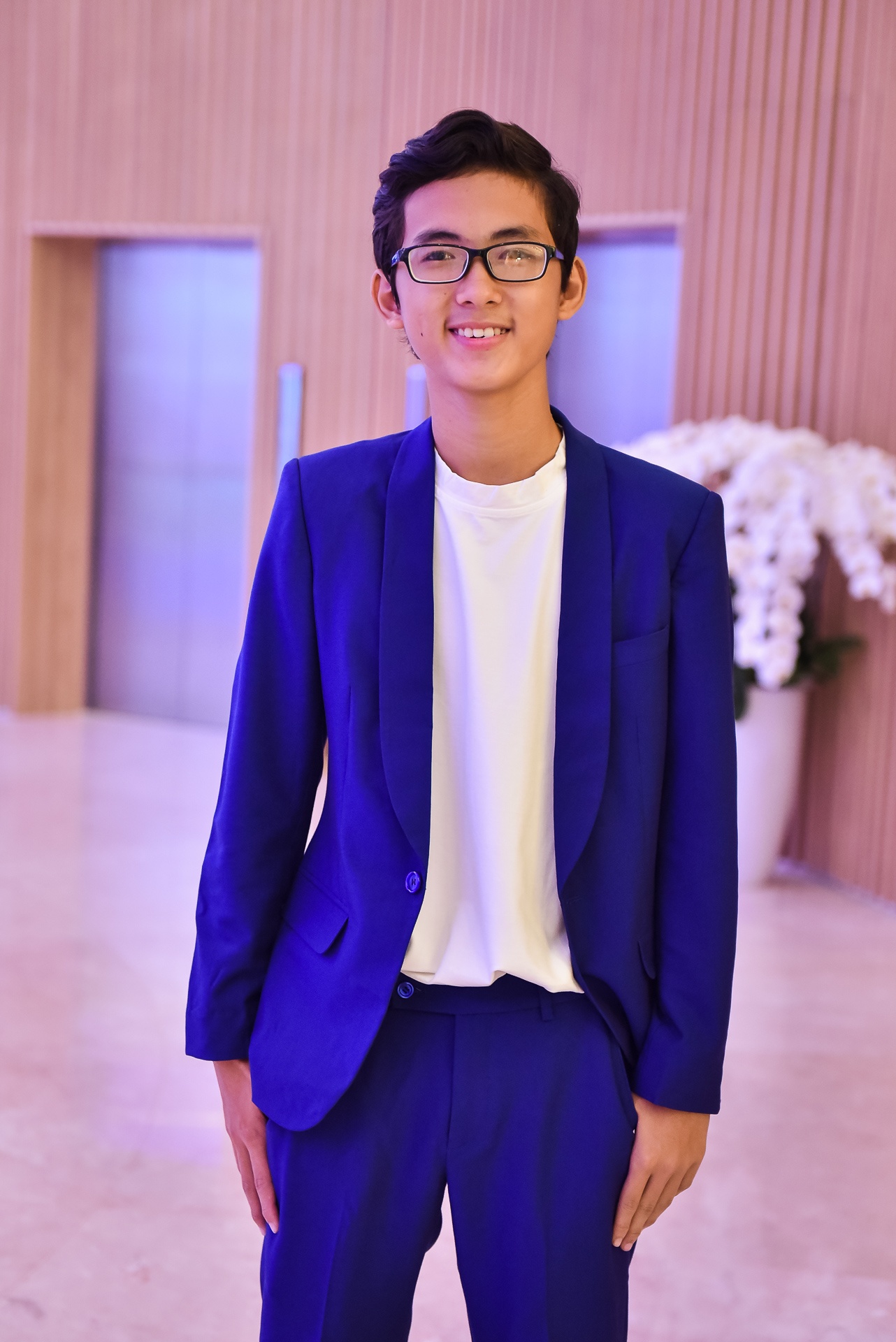 Le cuoi ngap tran sac hoa cua Khanh Hien va hon phu Viet kieu anh 14