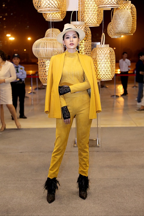 7 bo canh dep nhat Tuan le Thoi trang anh 5