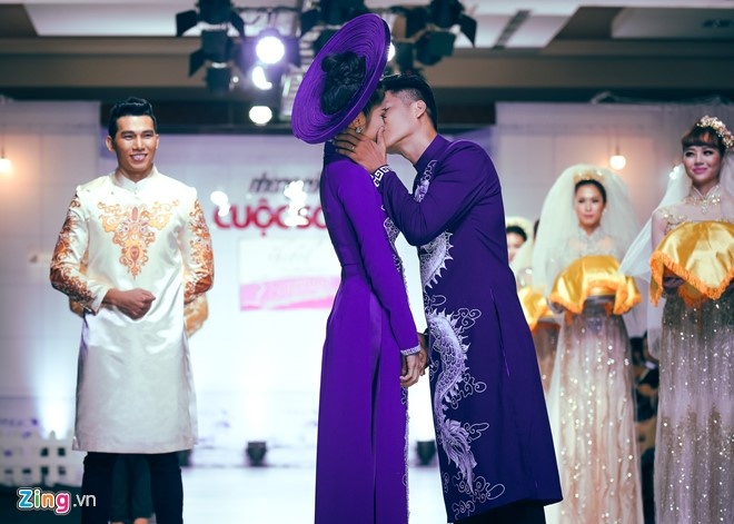 Le Phuong noi ve ban trai kem 7 tuoi anh 2