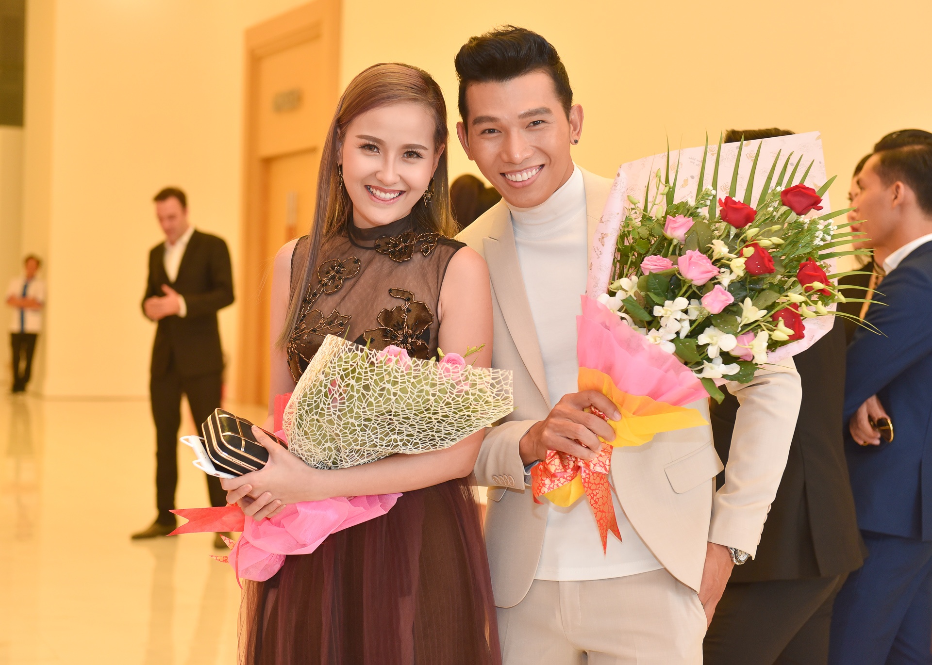 Phương Thanh hội ngộ vợ chồng Khánh Thi ảnh 4 Phuong Thanh hoi ngo vo chong Khanh Thi anh 4