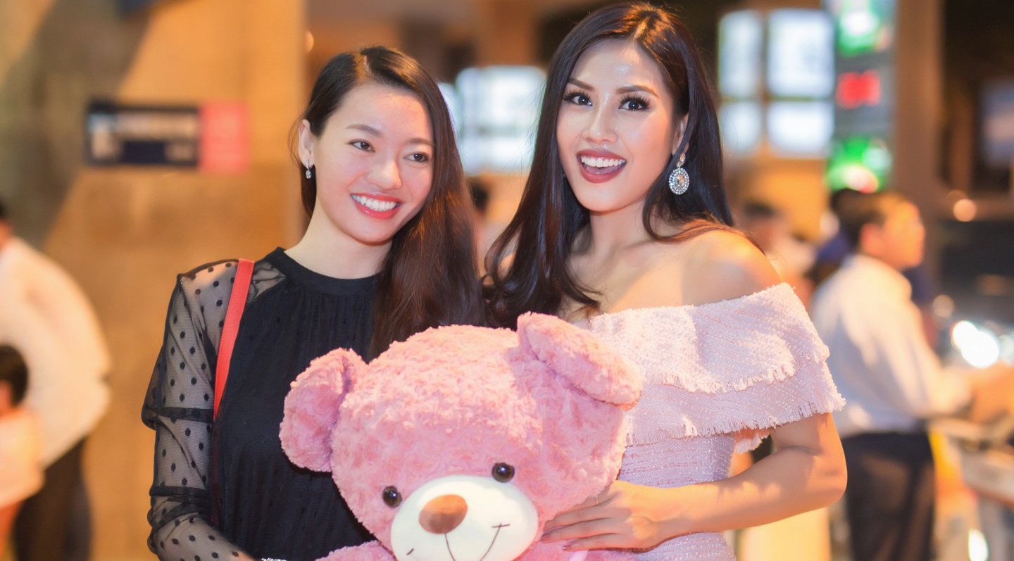 Nguyen Thi Loan rang ro ngay ve nuoc hinh anh