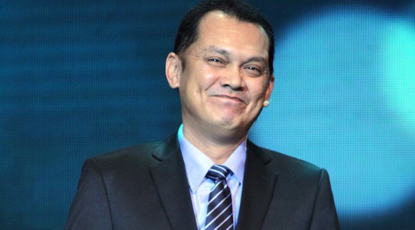 NSUT Huu Chau – nguoi nghe si trai qua nhieu dau thuong hinh anh