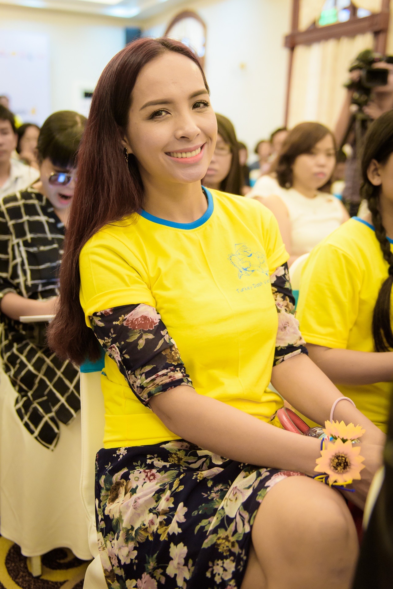 Hương Giang đi sự kiện sau sinh ảnh 6 Huong Giang di su kien sau sinh anh 6