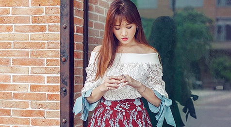 Hari Won, Toc Tien an tuong voi trang phuc doi thuong hinh anh