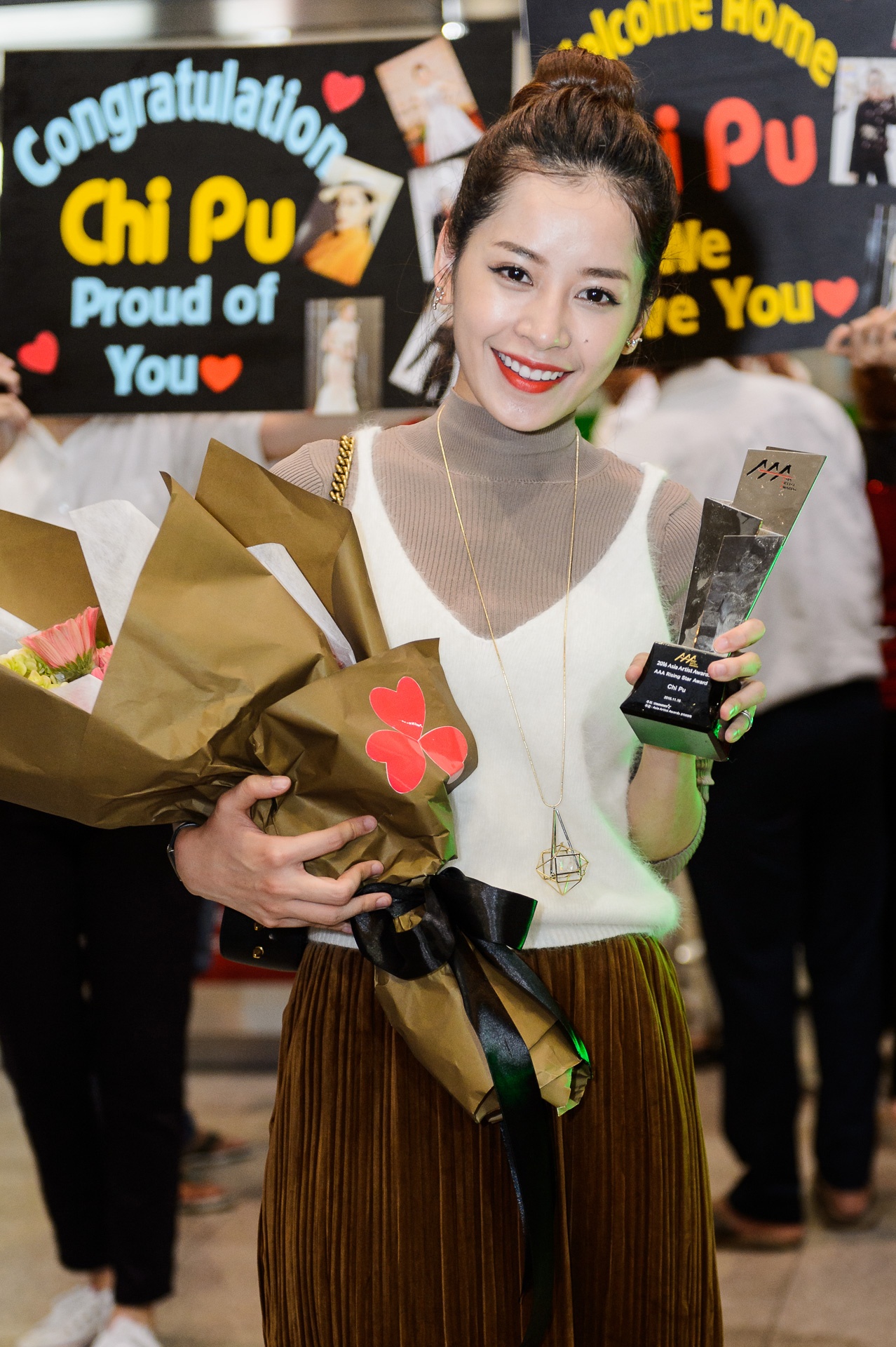 Chi Pu tro ve tu Han Quoc anh 6