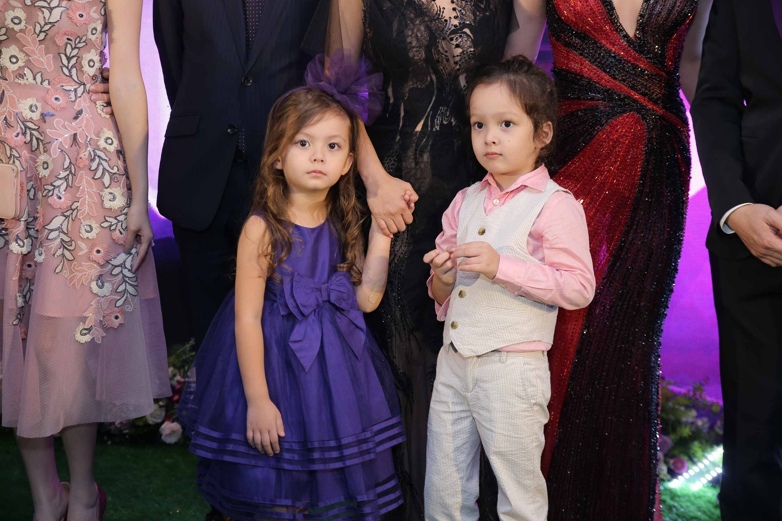 Do My Linh khoe vai tran quyen ru o su kien anh 3