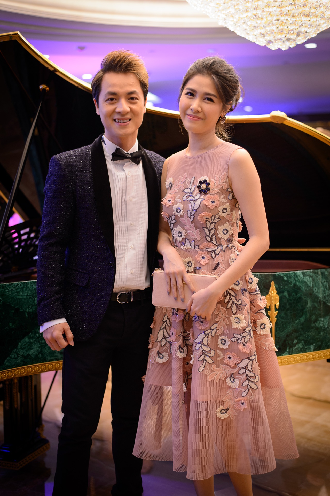 Do My Linh khoe vai tran quyen ru o su kien anh 6