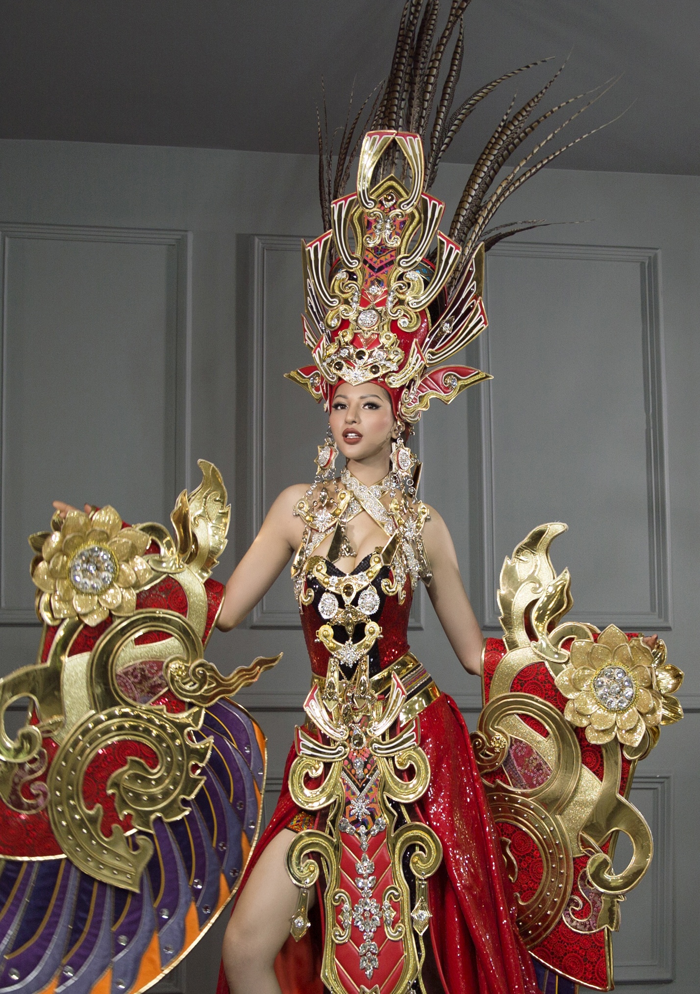 Quoc phuc nang 44 kg cua dai dien Viet anh 3