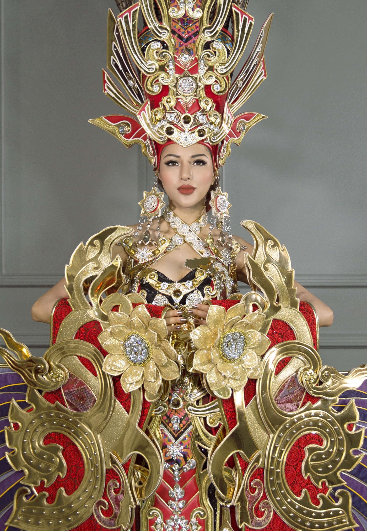 Quoc phuc nang 44 kg cua dai dien Viet anh 5