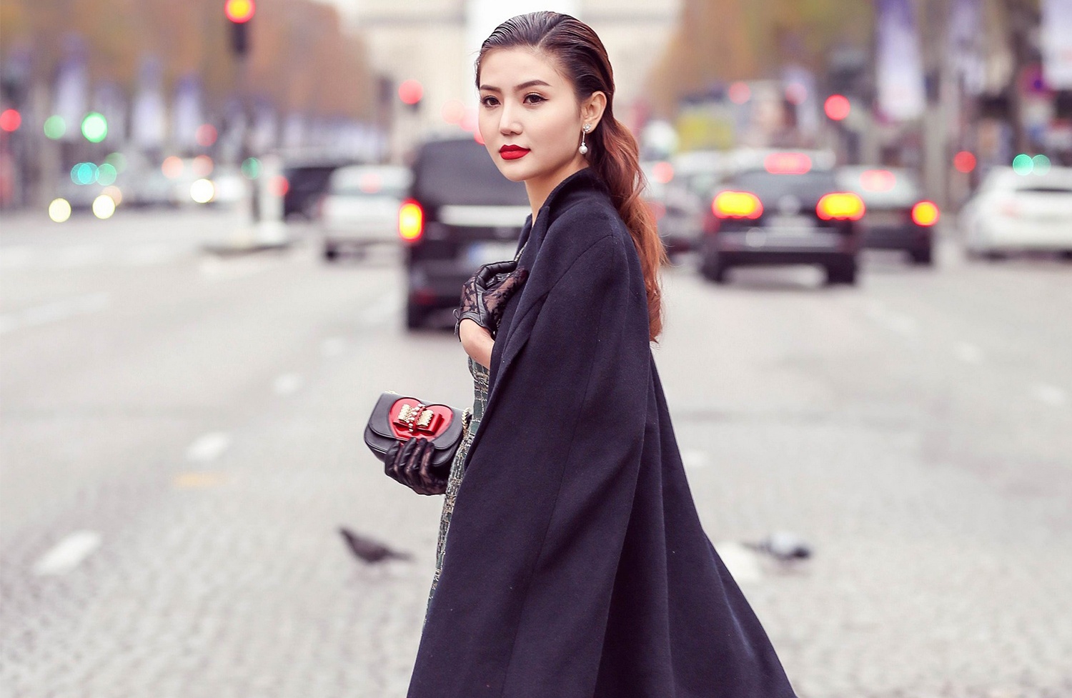 Ngọc Duyên hóa quý cô cổ điển trên đường phố Paris ảnh 7 Ngoc Duyen hoa quy co co dien tren duong pho Paris anh 7