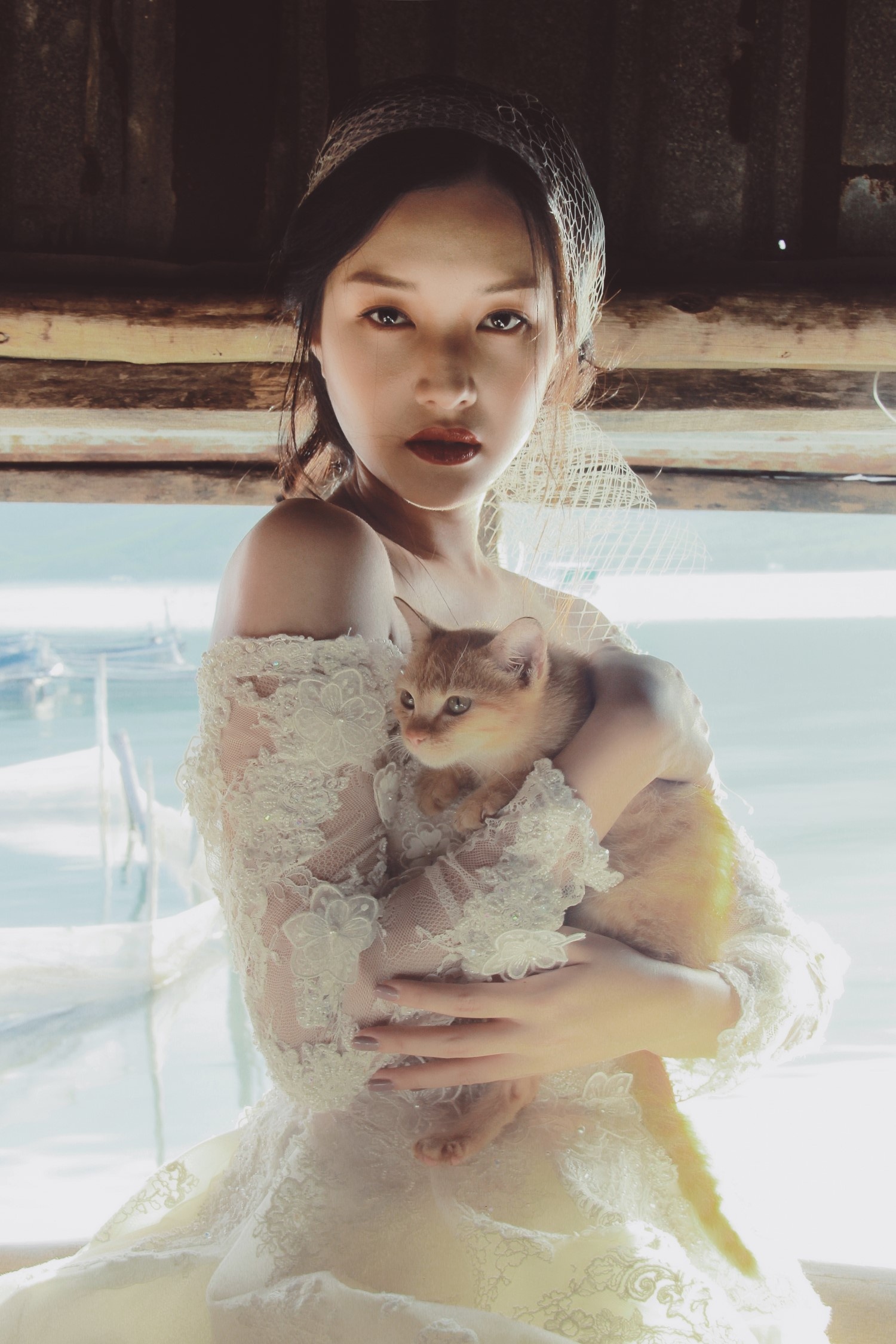 Hoa khoi Hue ma mi trong loat vay cuoi ren luoi anh 4