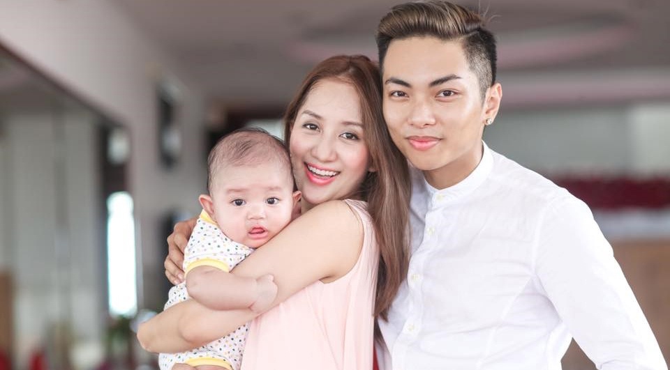 Khanh Thi trai long ve cuoc hon nhan voi chong kem 12 tuoi hinh anh