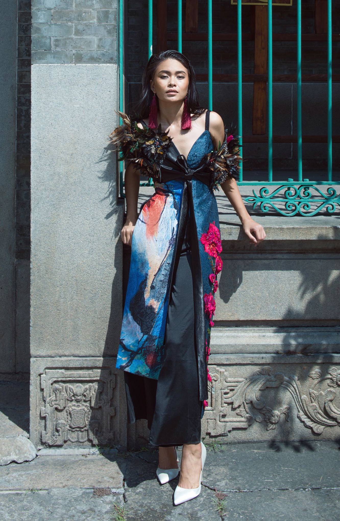 Mau Thanh Thuy dien ao dai cach tan dao pho anh 1