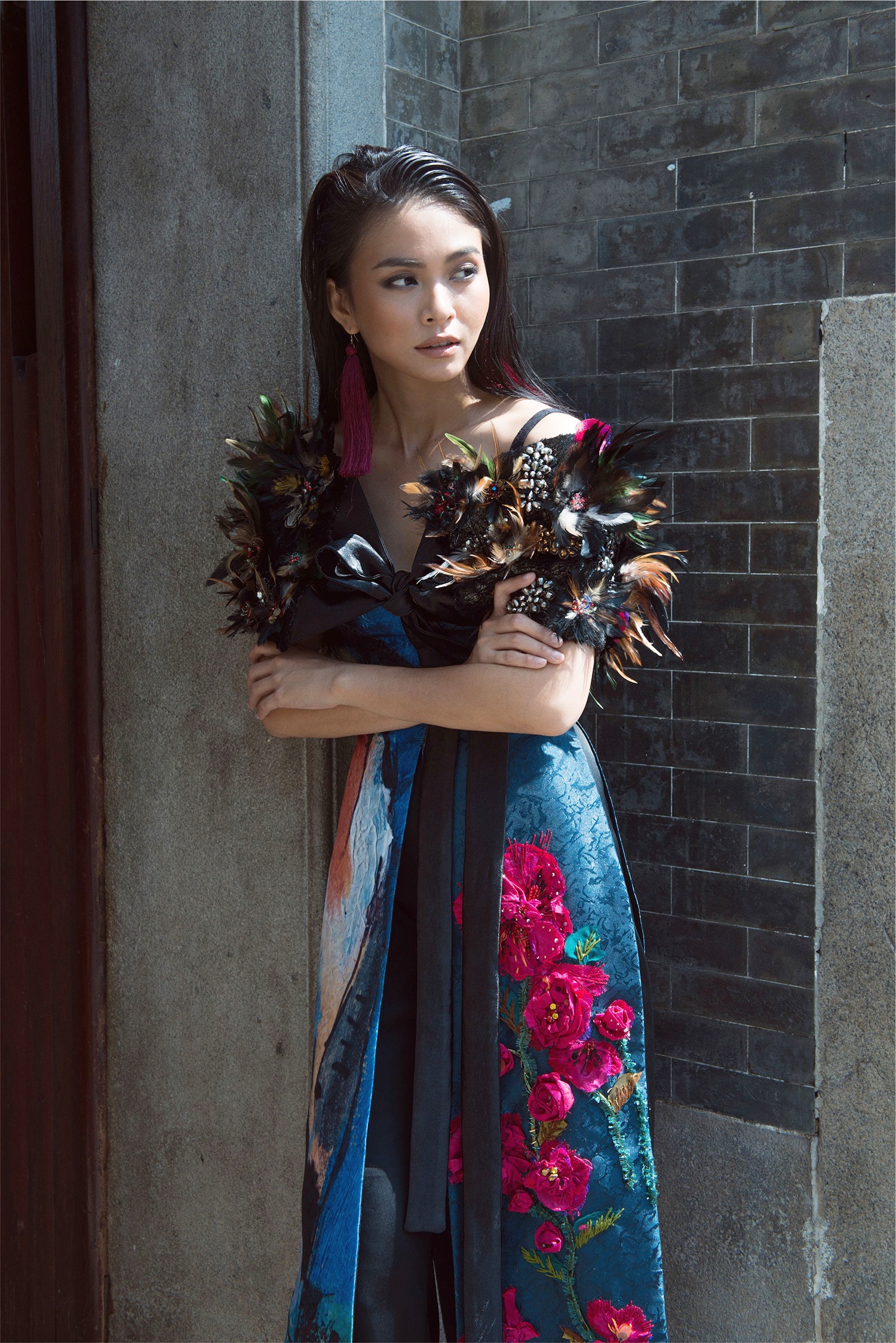 Mau Thanh Thuy dien ao dai cach tan dao pho anh 2