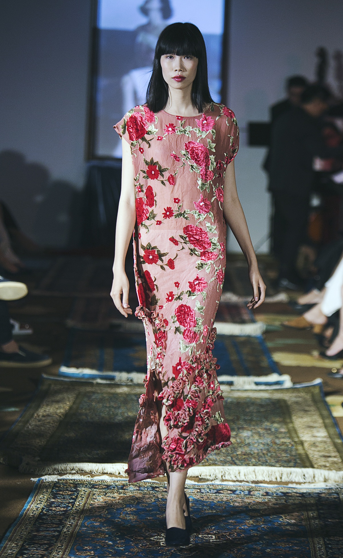 Dan mau Next Top Model catwalk tu tin anh 4