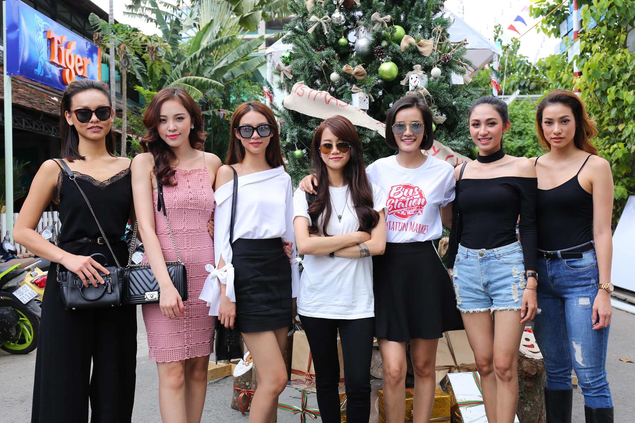 Lan Khue cung hoc tro The Face di su kien anh 3