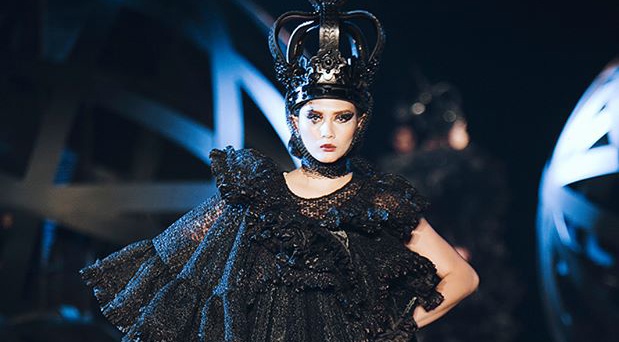 Vo Hoang Yen vap nga o show Do Manh Cuong vi chuot rut hinh anh