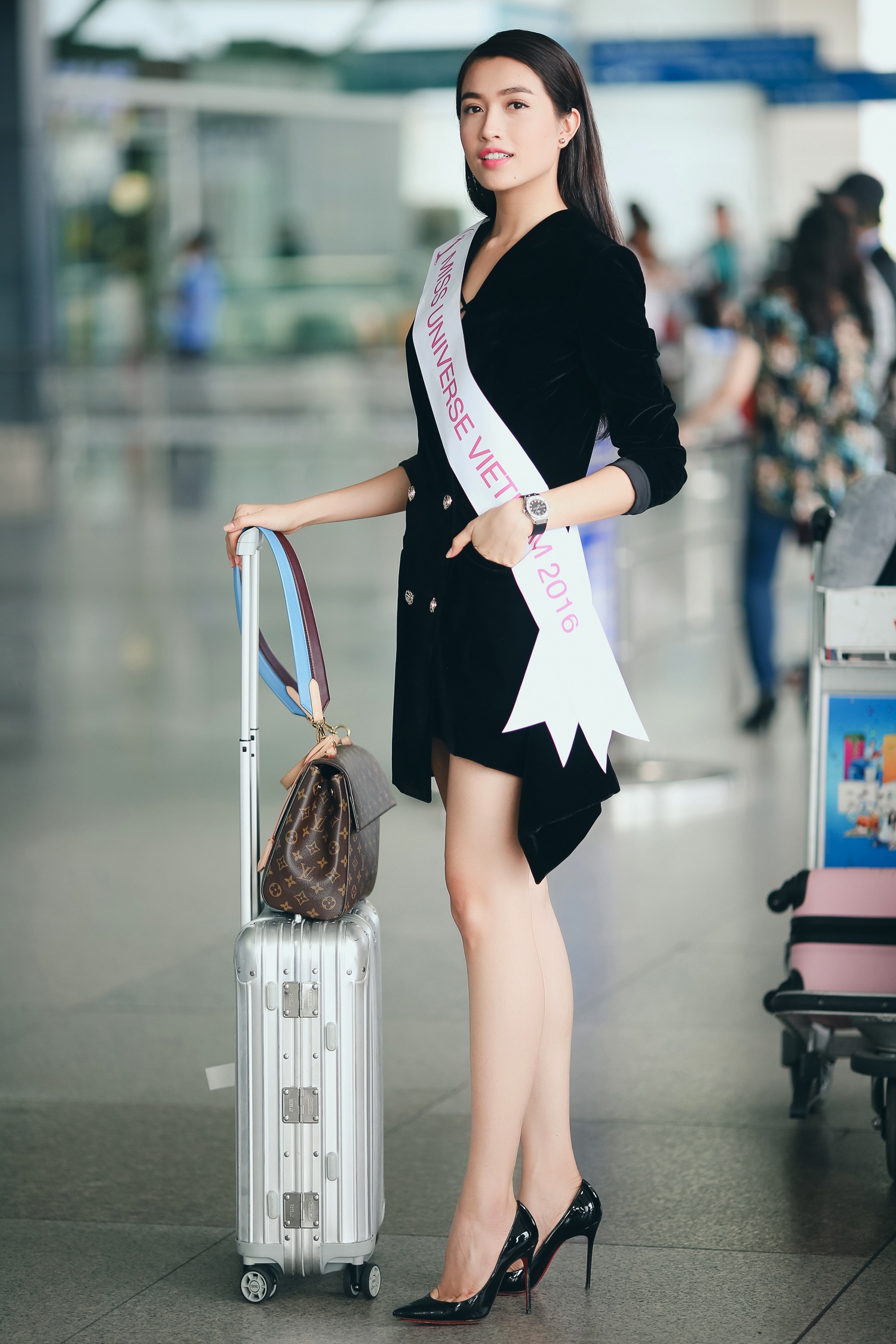 Sao Viet mac dep nhat duong pho tuan qua anh 6