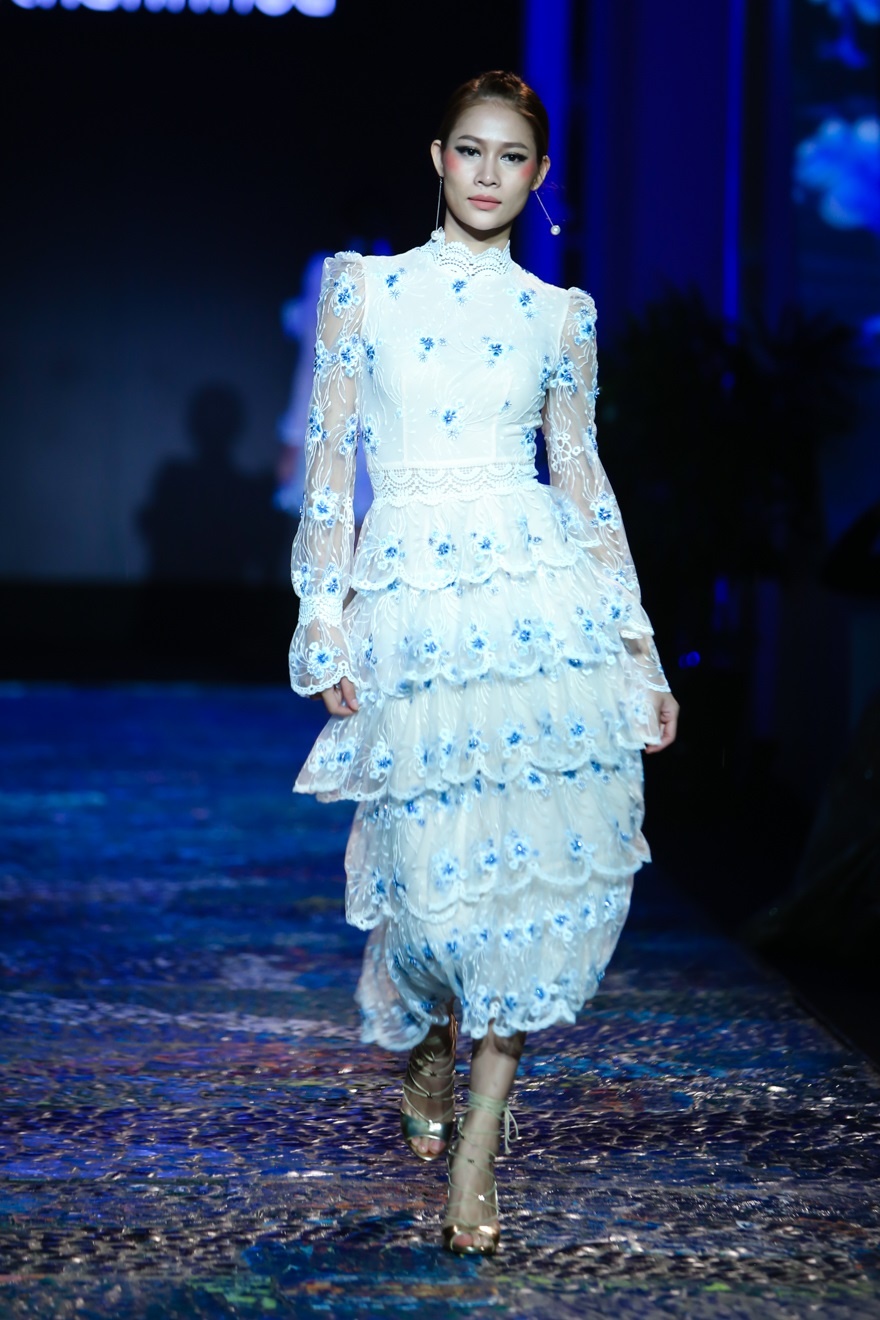 Show xuan he cua Le Thanh Hoa anh 3