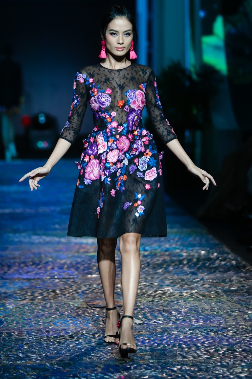 Show xuan he cua Le Thanh Hoa anh 6