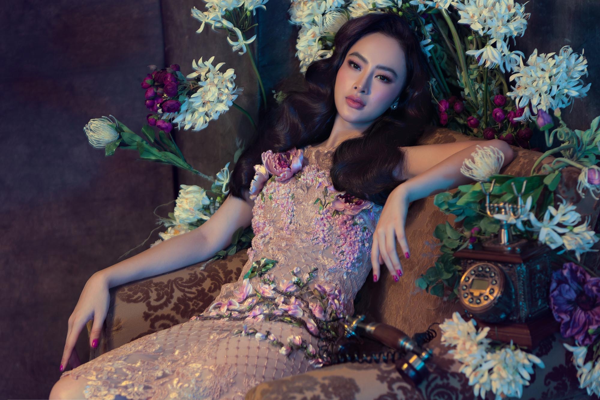 Phương Trinh gợi cảm trong đầm dạ hội ảnh 4 Phuong Trinh goi cam trong dam da hoi anh 4