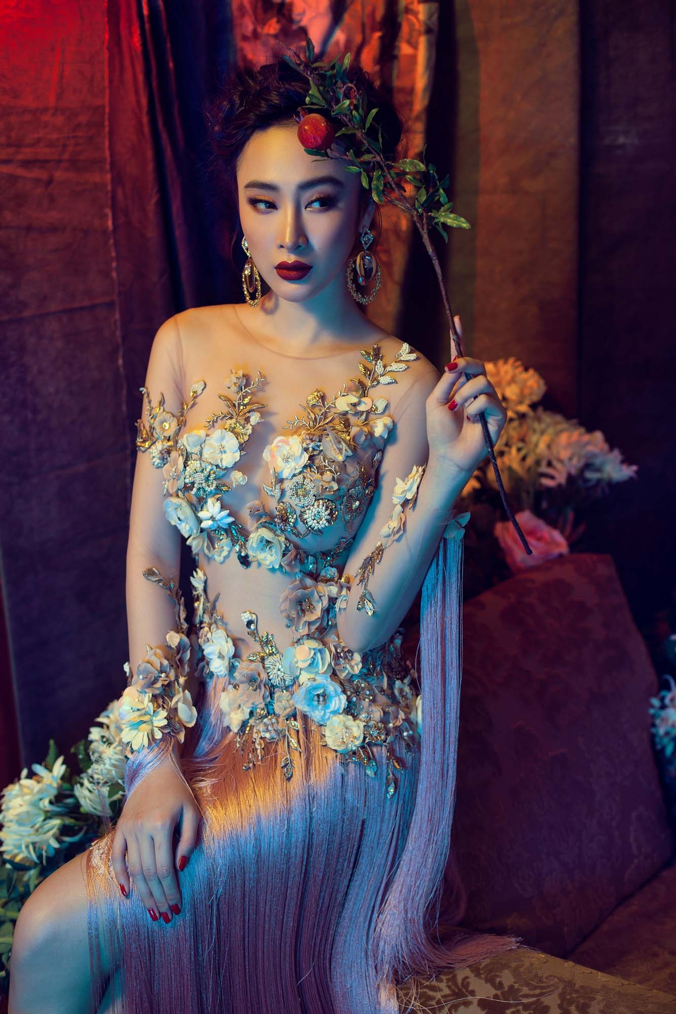 Phương Trinh gợi cảm trong đầm dạ hội ảnh 5 Phuong Trinh goi cam trong dam da hoi anh 5