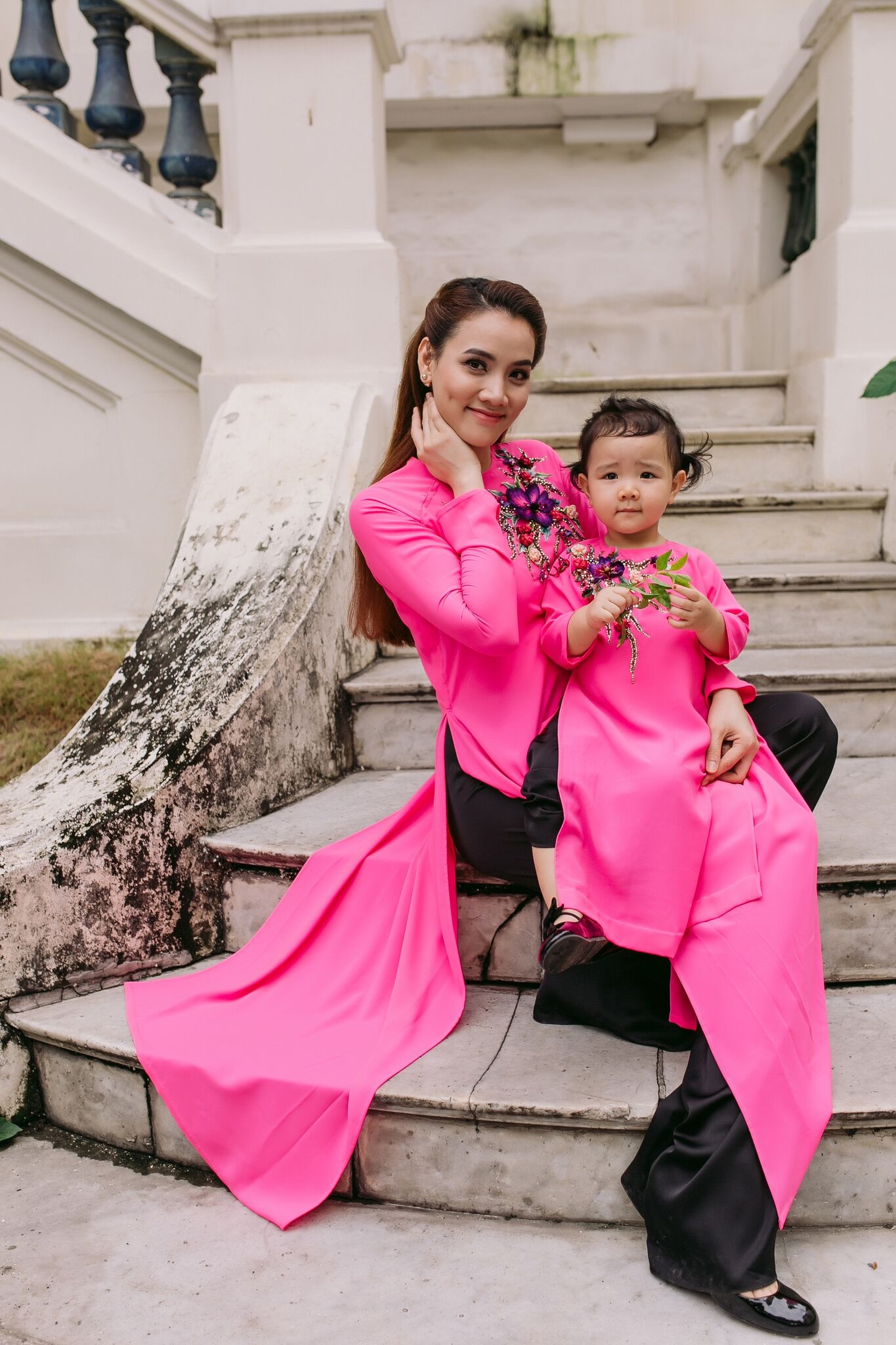 Trang Nhung va con gai xuong pho anh 2