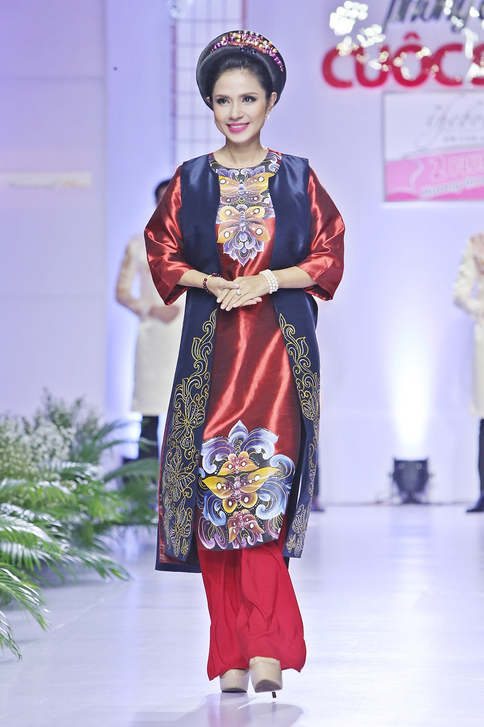 Luong Bich Huu trinh dien thoi trang anh 10