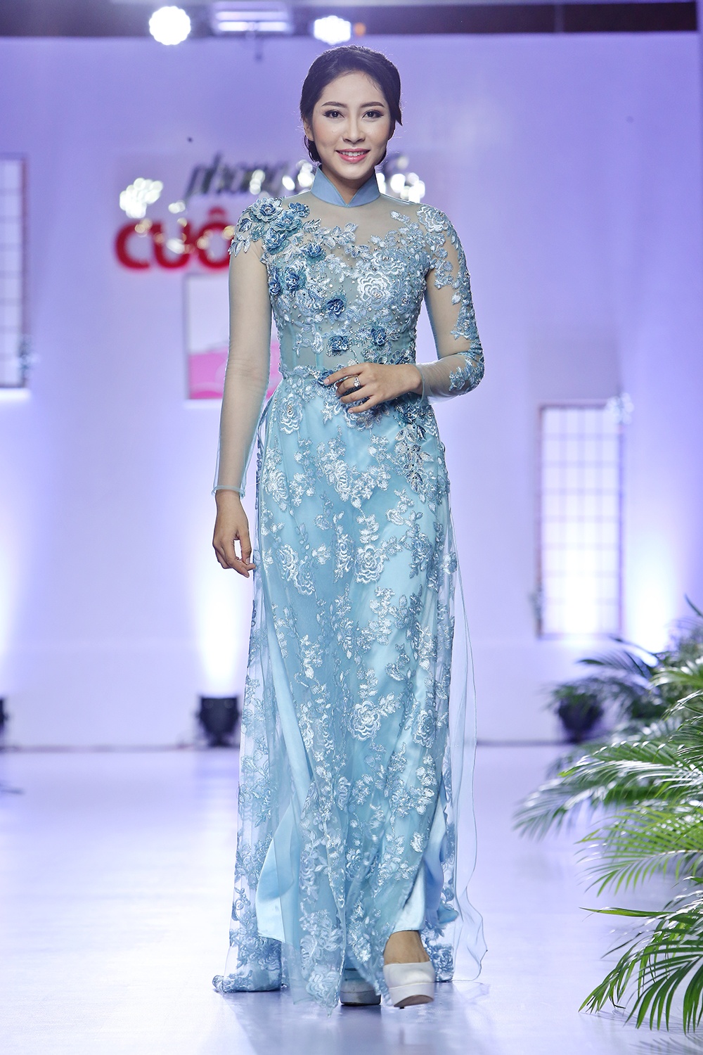 Luong Bich Huu trinh dien thoi trang anh 7