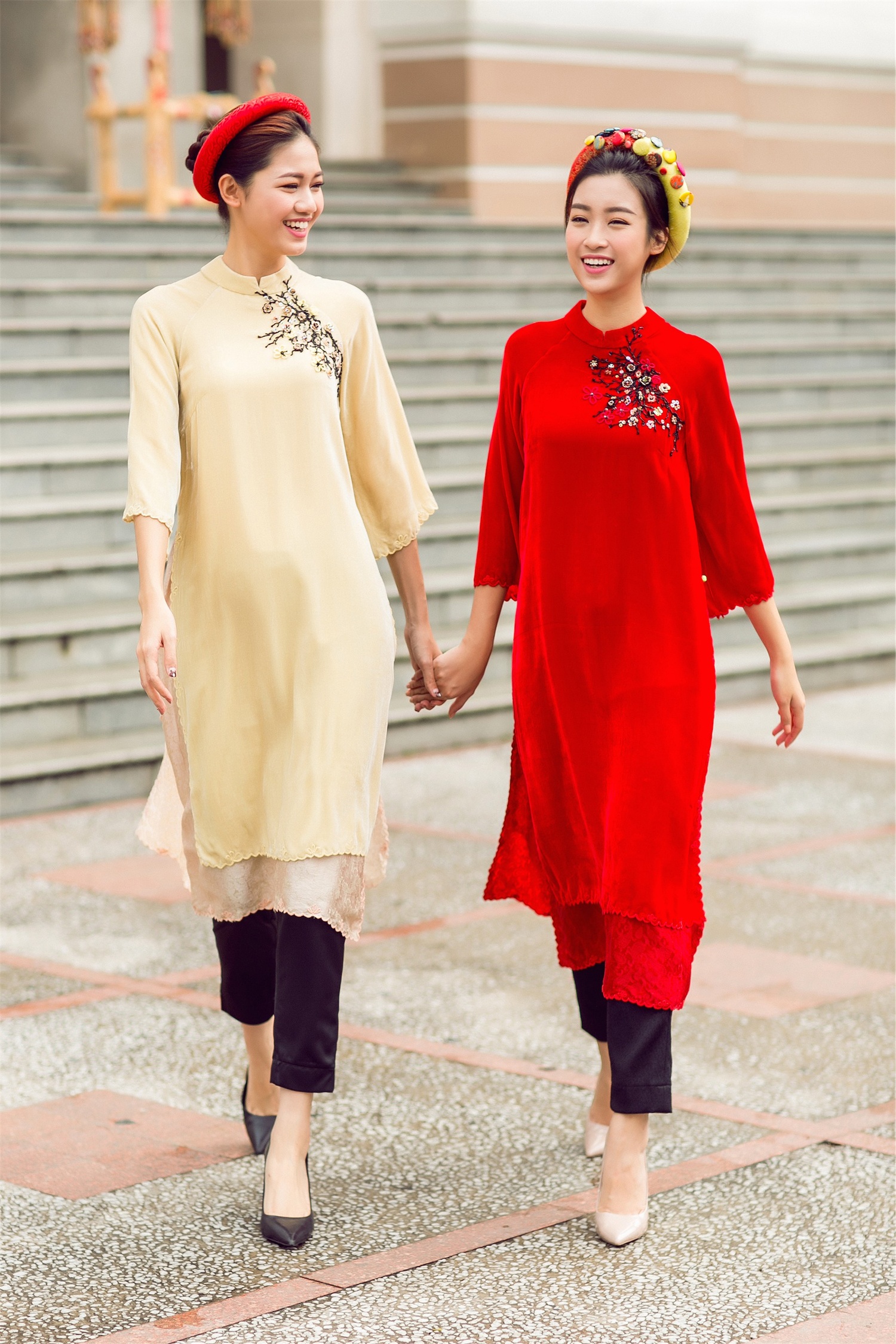Mỹ Linh,  Thanh Tú diện áo dài ngày Tết ảnh 1 My Linh,  Thanh Tu dien ao dai ngay Tet anh 1