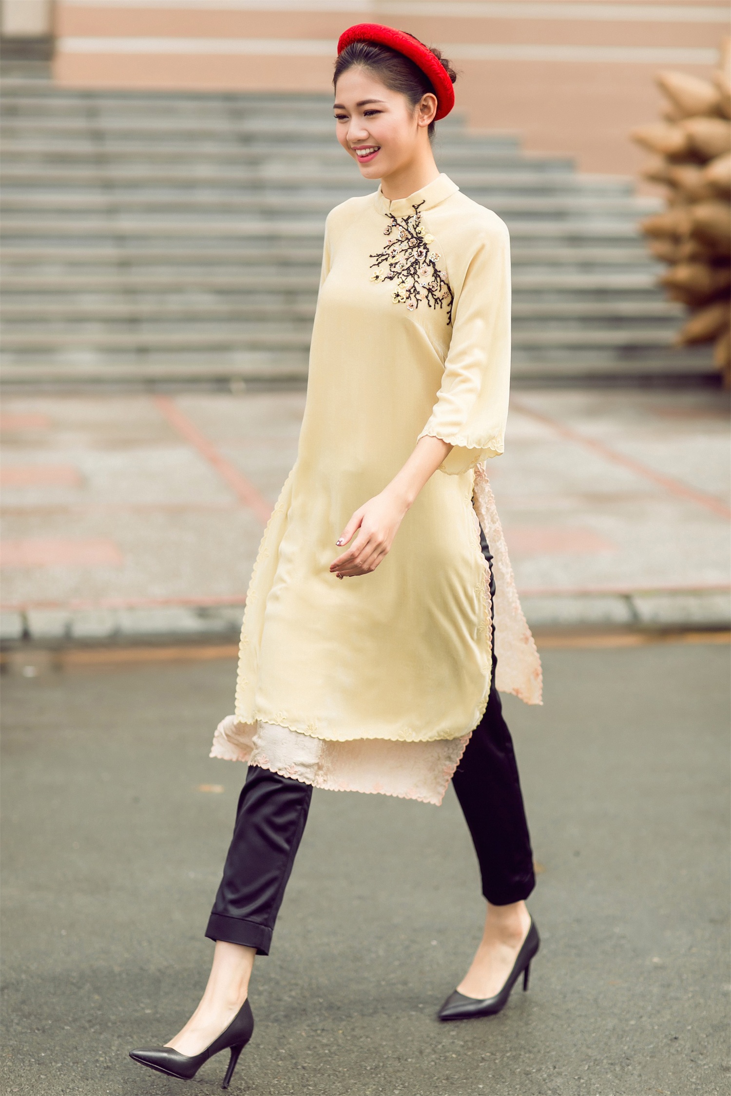 Mỹ Linh,  Thanh Tú diện áo dài ngày Tết ảnh 3 My Linh,  Thanh Tu dien ao dai ngay Tet anh 3