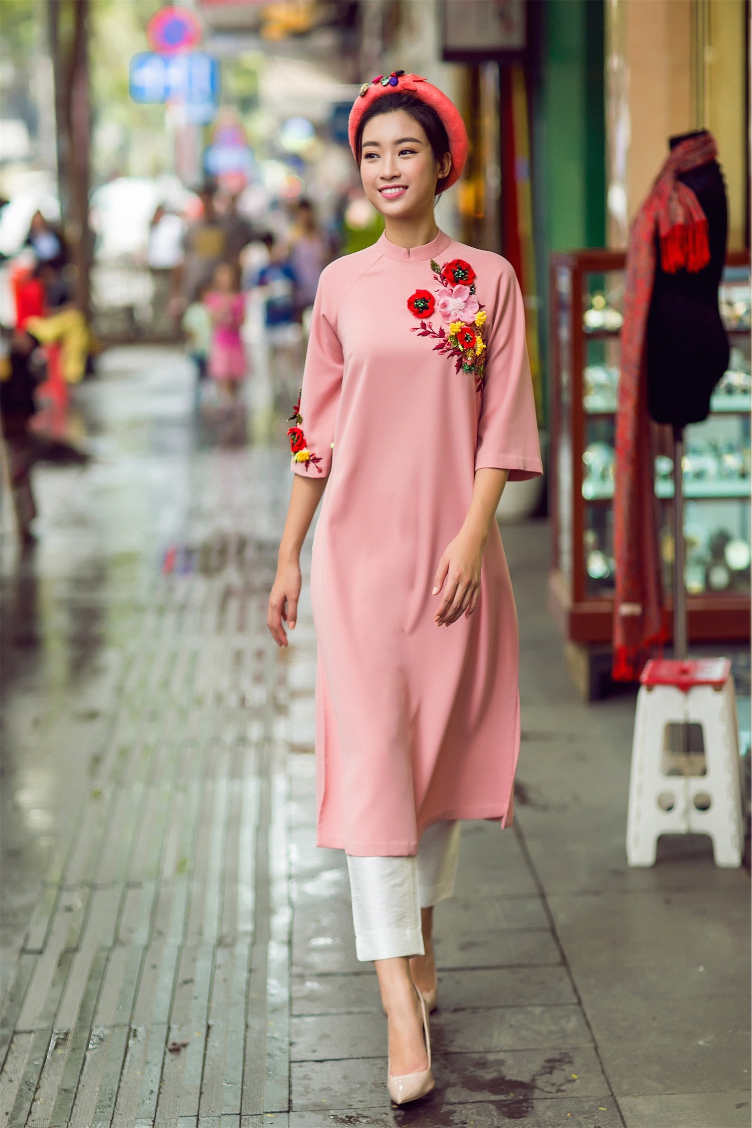 Mỹ Linh,  Thanh Tú diện áo dài ngày Tết ảnh 6 My Linh,  Thanh Tu dien ao dai ngay Tet anh 6