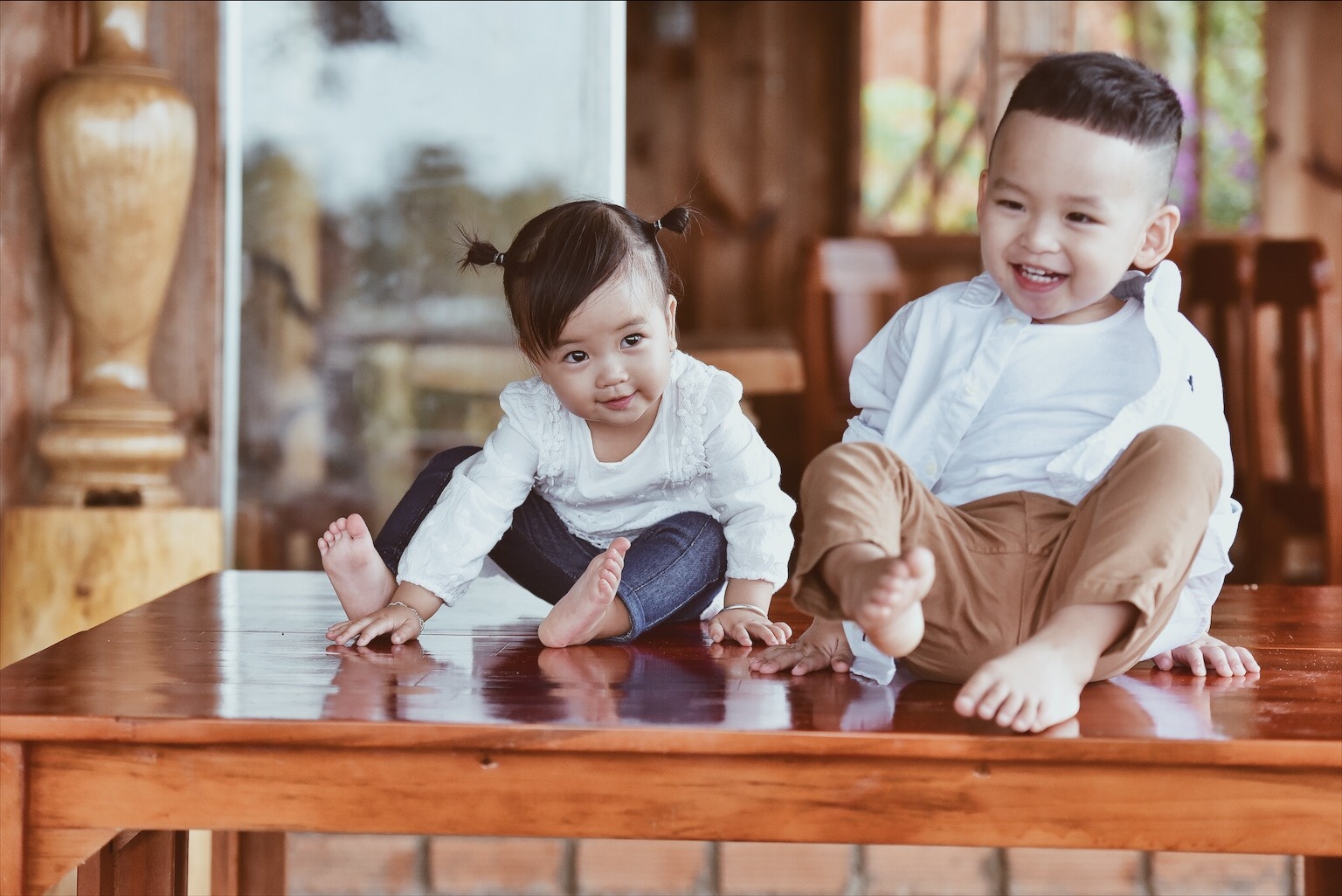 Con trai Diem Huong chup anh mung sinh nhat anh 3