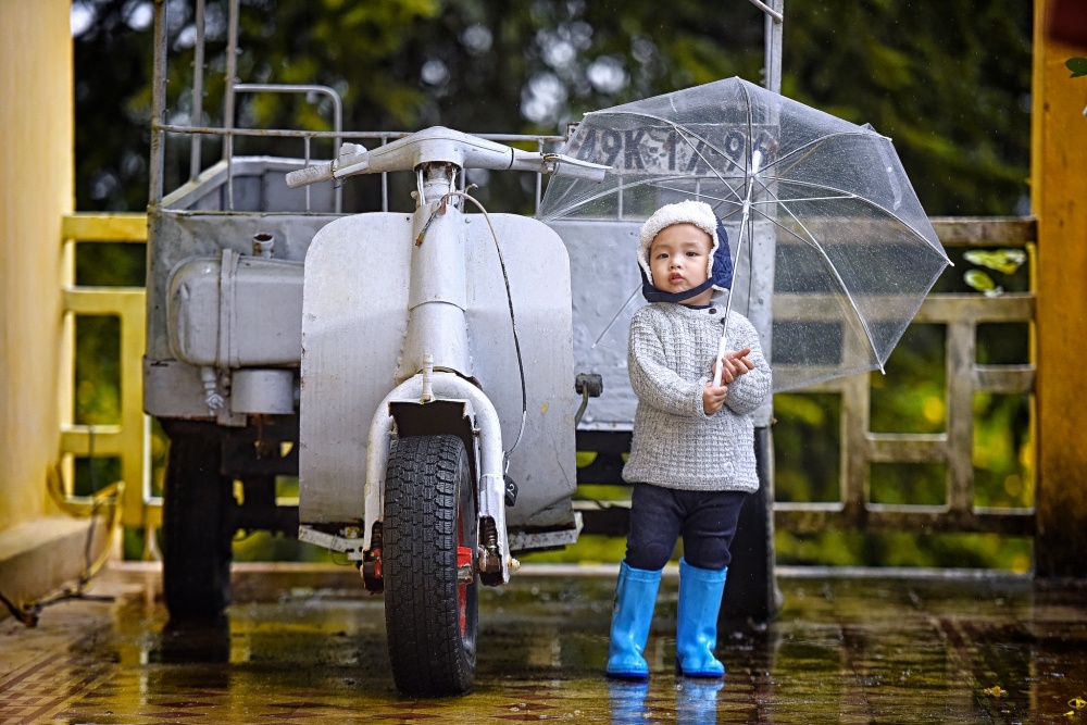 Con trai Diem Huong chup anh mung sinh nhat anh 5