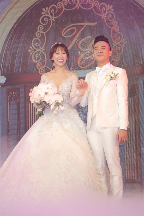 Vay cuoi dep nhat Vbiz nam 2016 anh 8