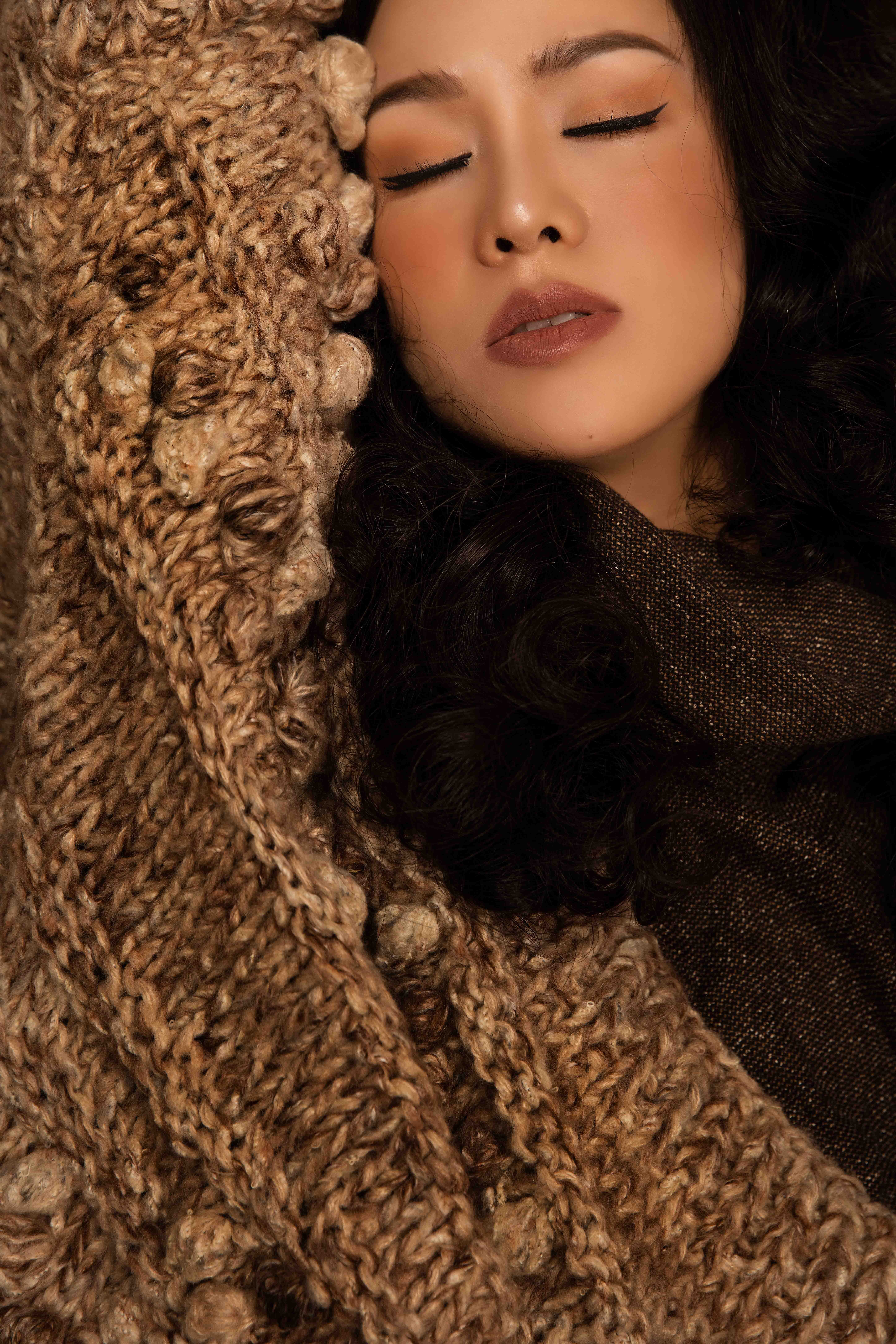 Nhat Kim Anh moi la trong bo anh moi anh 2