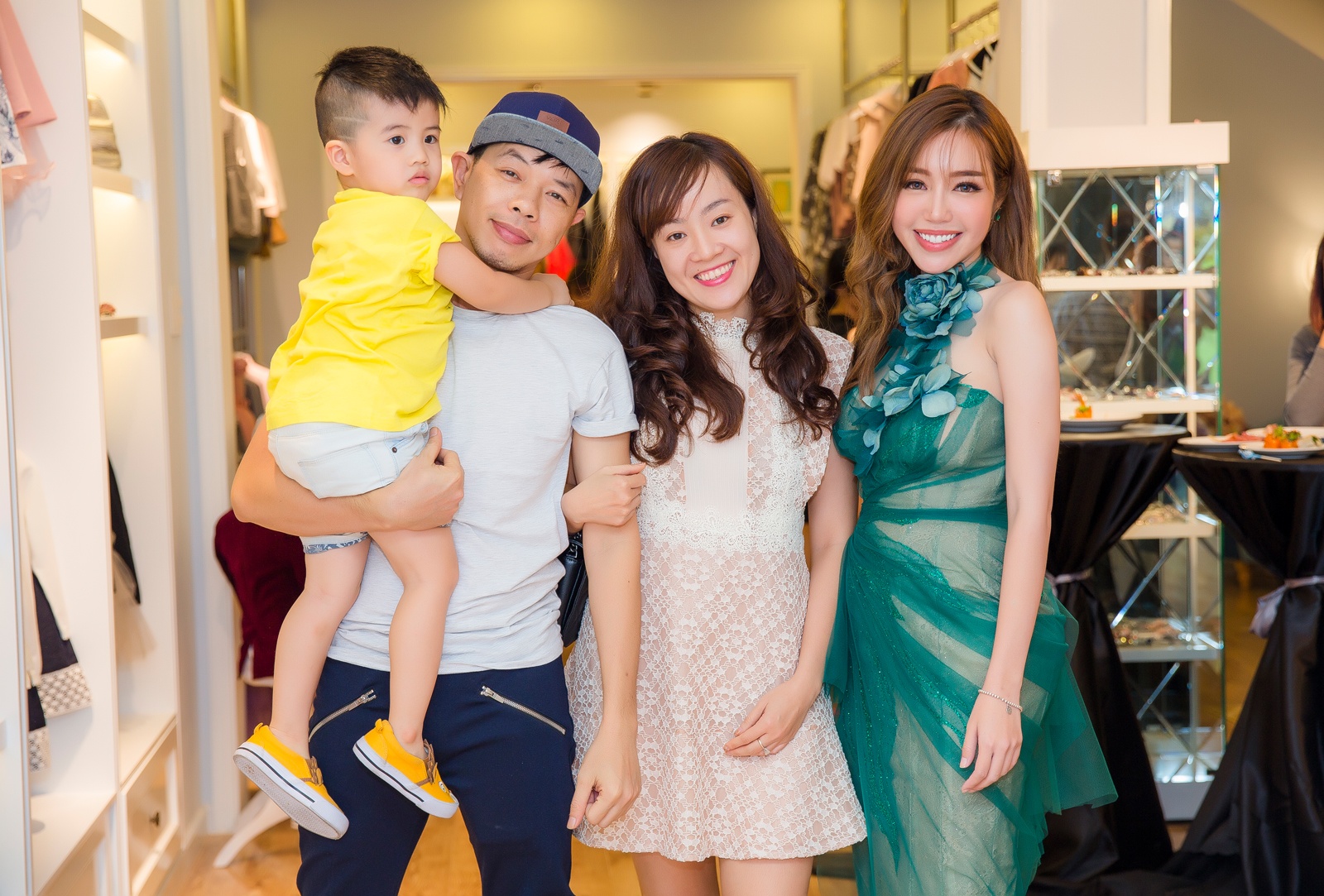 Gia dinh Ly Hai di su kien anh 6